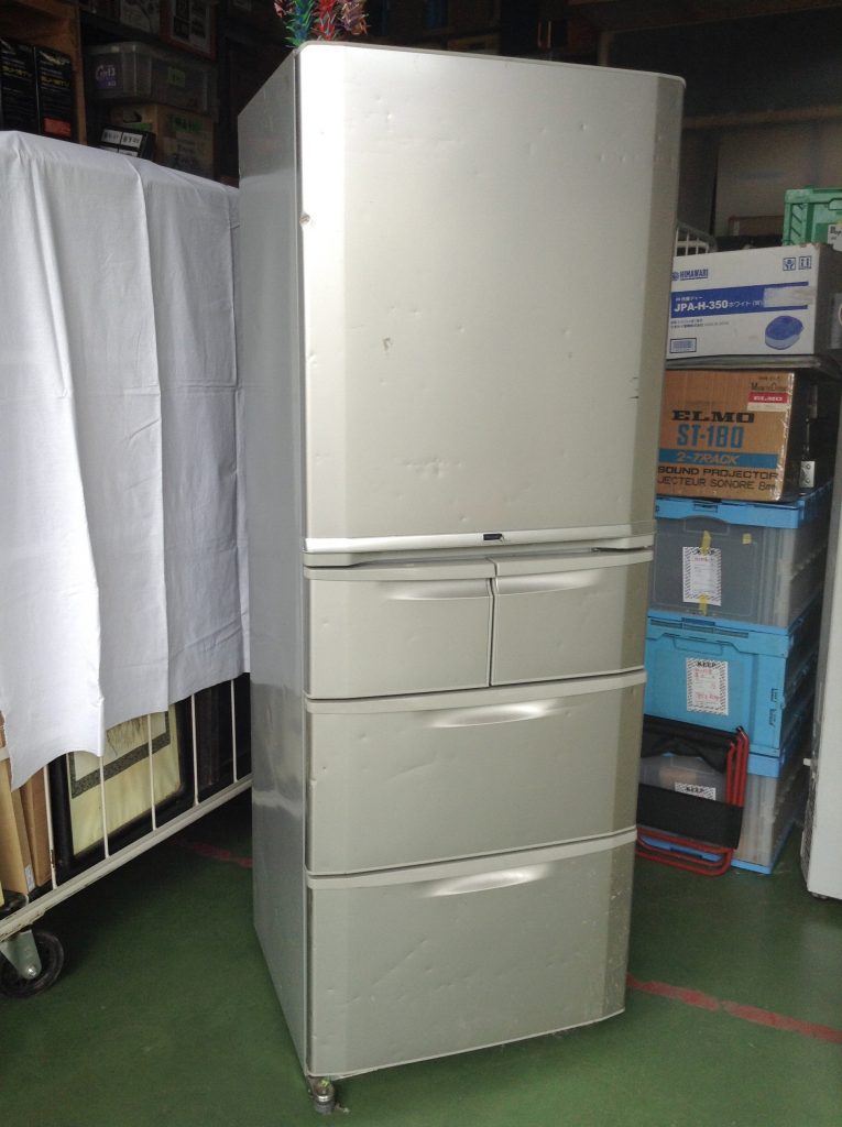 NA-F003 サンヨー冷蔵庫 | 株式会社日映装飾美術